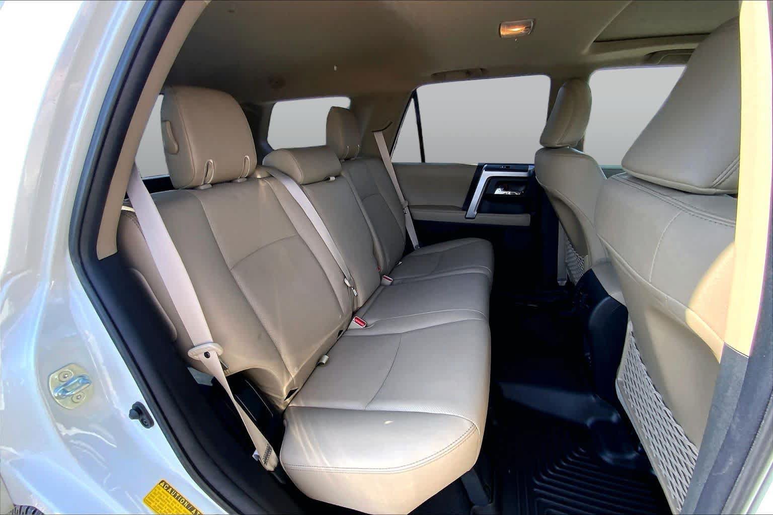 Used 2022 Toyota 4Runner Limited AWD/4WD image 20