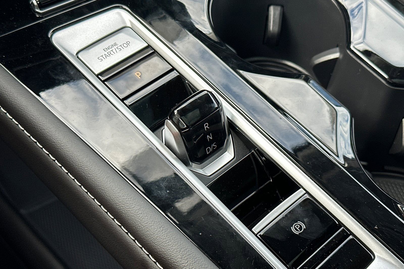 New 2026 Volkswagen Atlas SE image 20