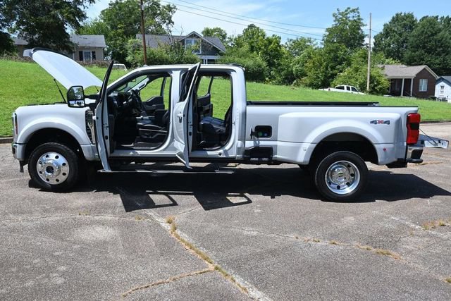 Certified 2025 Ford F450 Lariat w/ Lariat Ultimate Package AWD/4WD image 53