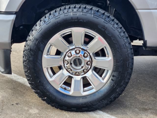 Used 2022 Ford F250 Platinum w/ FX4 Off-Road Package AWD/4WD image 10
