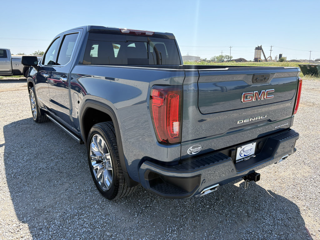 Used 2025 GMC Sierra 1500 Denali w/ Denali Reserve Package AWD/4WD image 7