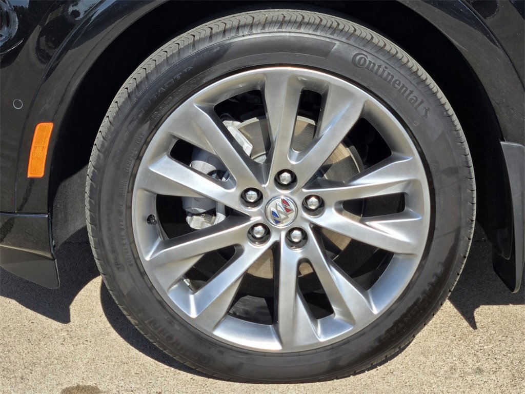 Used 2023 Buick Envision Avenir image 11