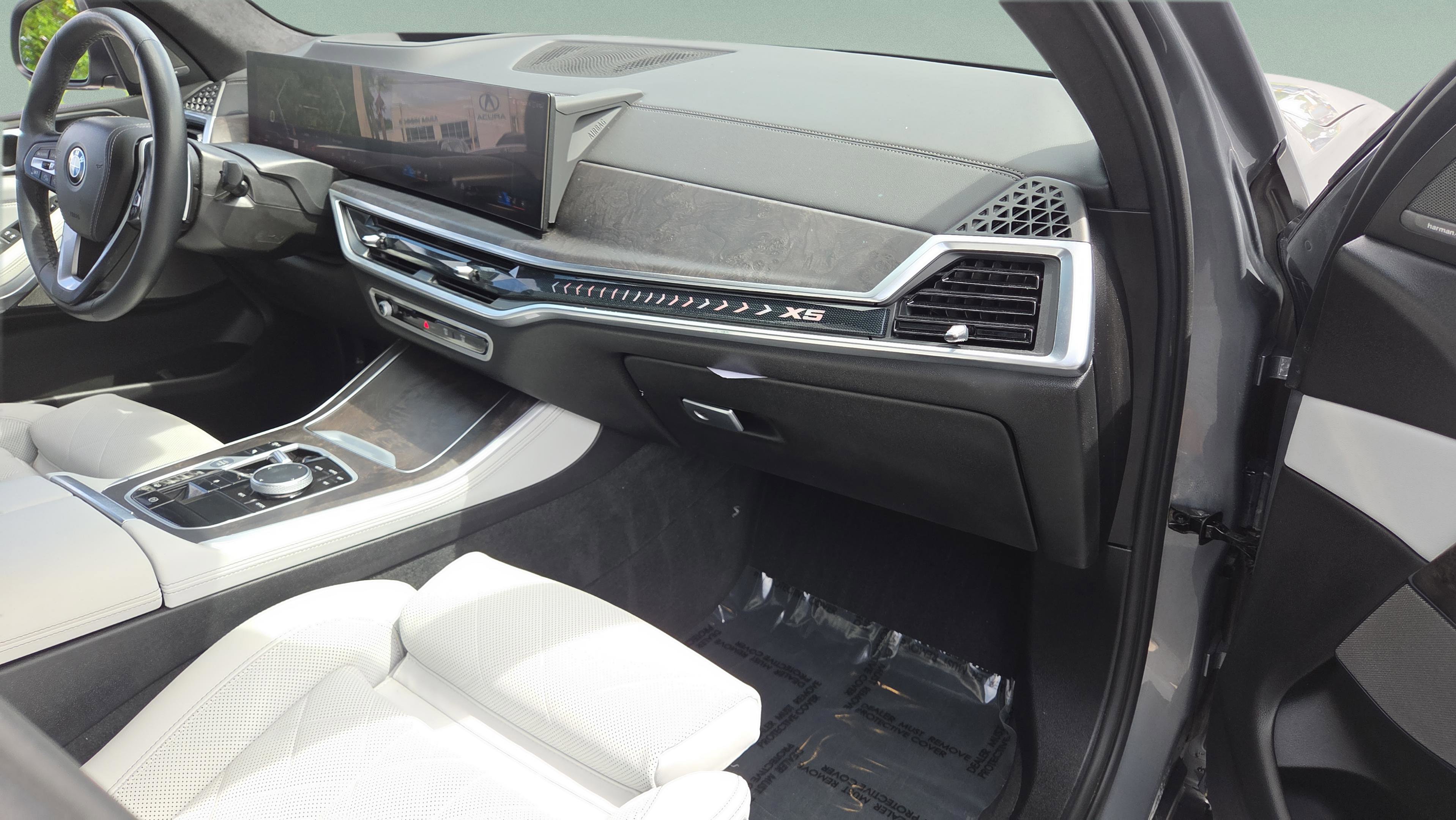 Certified 2024 BMW X5 xDrive40i w/ Premium Package image 20