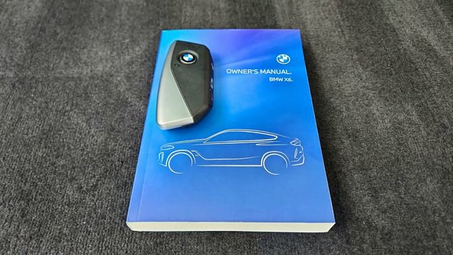 Used 2025 BMW X6 xDrive40i w/ Premium Package image 62