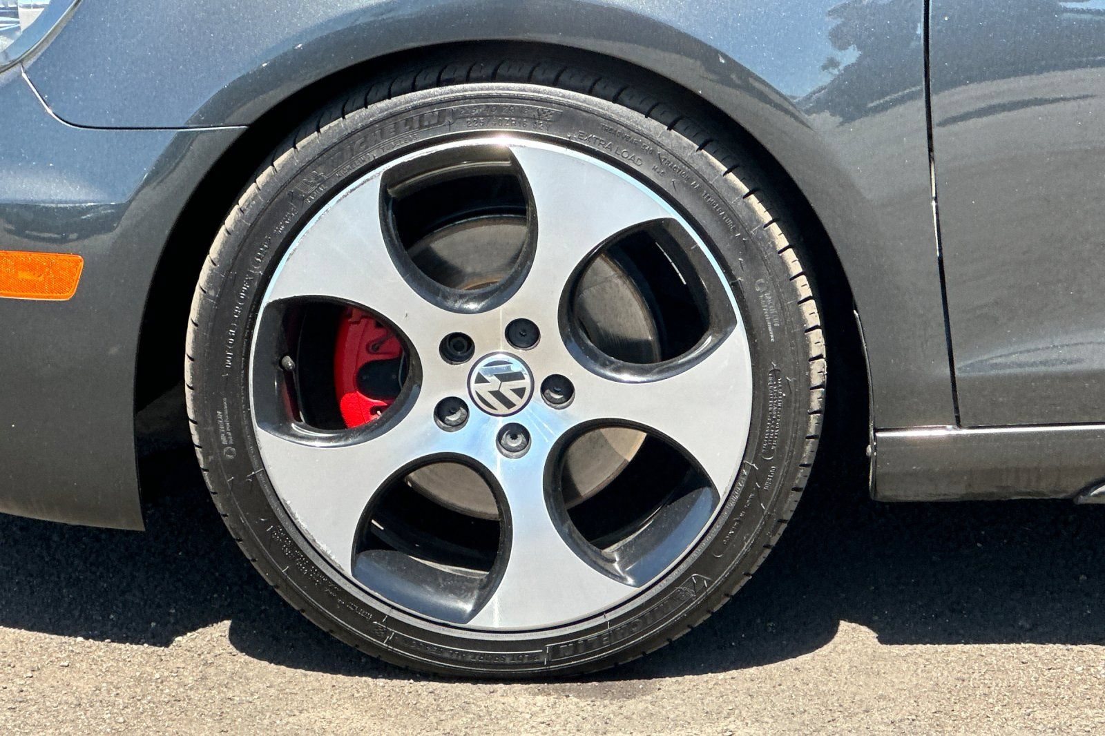 Used 2013 Volkswagen GTI Wolfsburg Edition FWD image 28