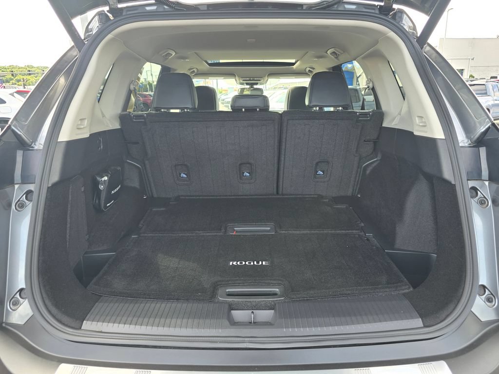 Used 2023 Nissan Rogue SL w/ SL Premium Package AWD/4WD image 13