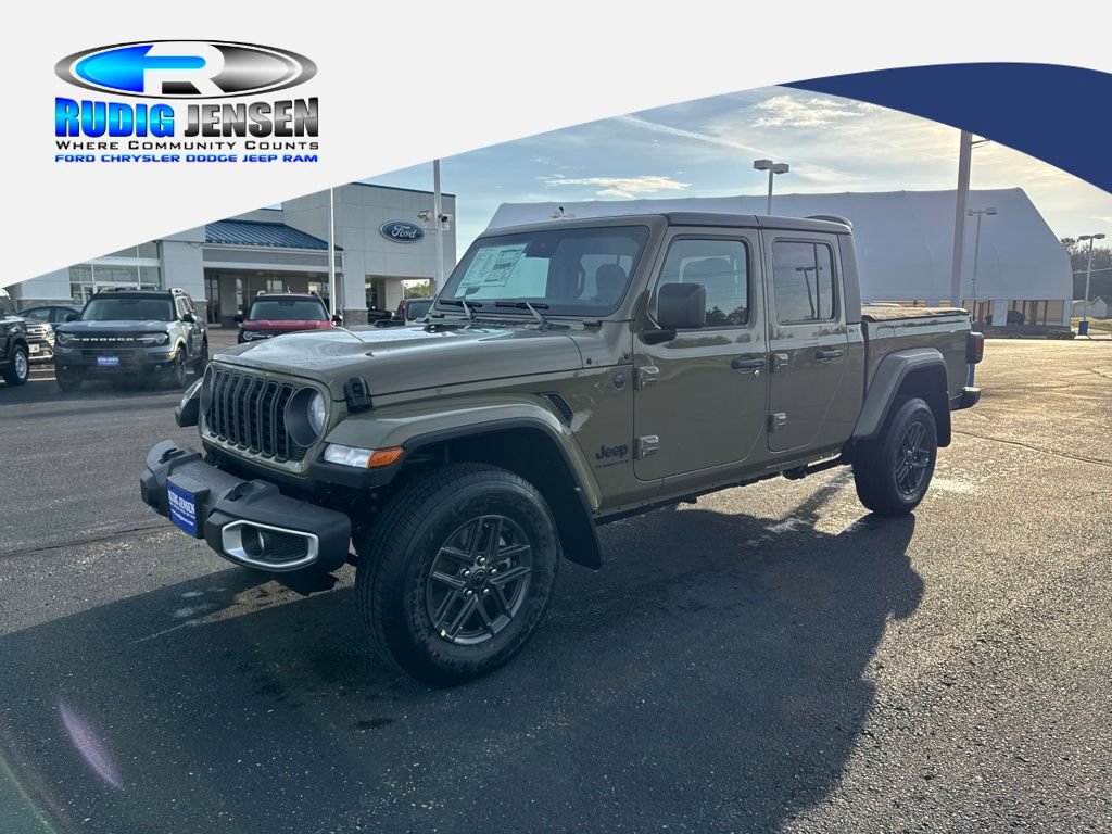 New 2025 Jeep Gladiator Sport w/ Dual Top Group