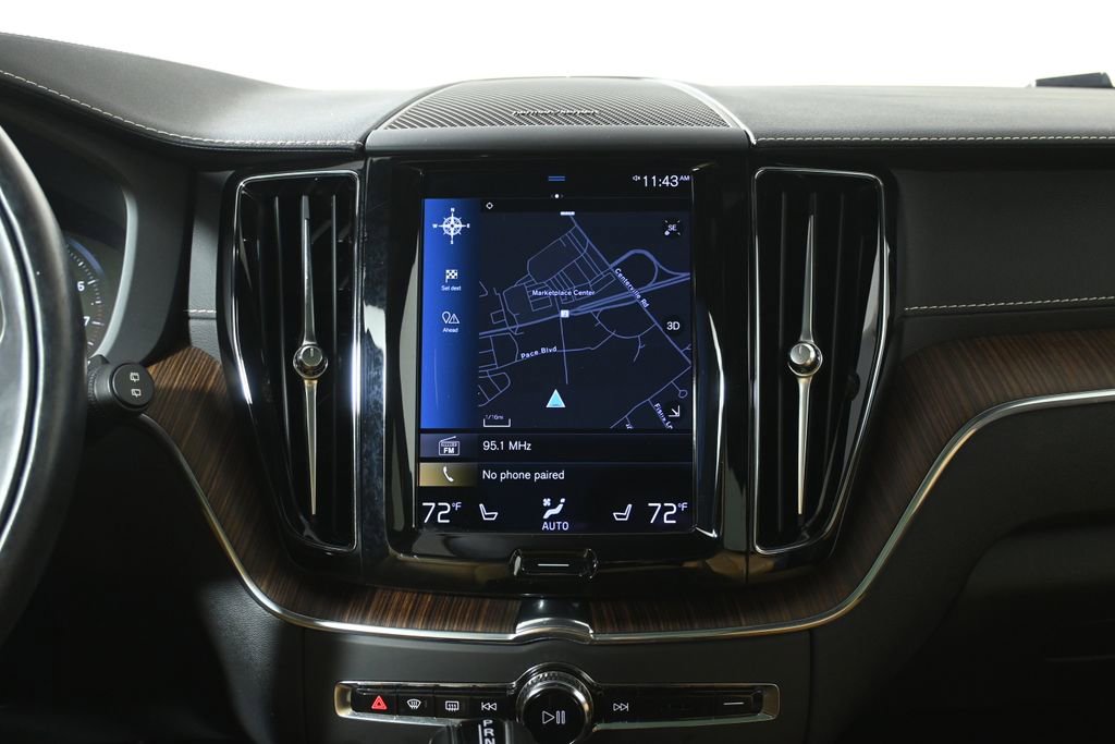 Used 2021 Volvo XC60 T5 Inscription w/ Climate Package image 22