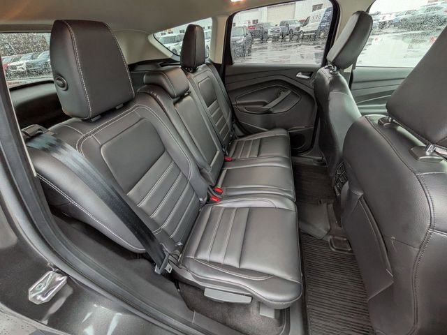 Used 2019 Ford Escape Titanium image 21