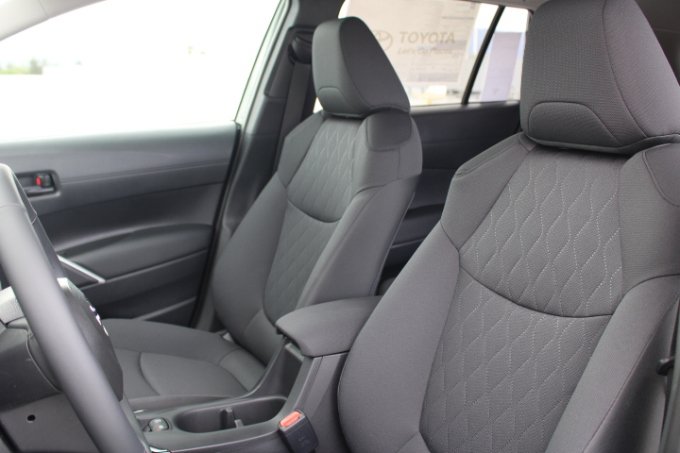 New 2026 Toyota Corolla Cross LE AWD/4WD image 6