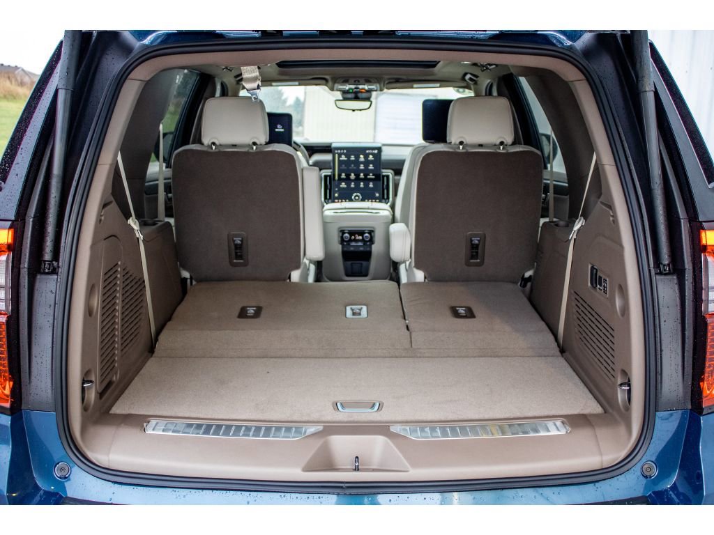 New 2026 GMC Yukon Denali w/ Denali Reserve Package image 30