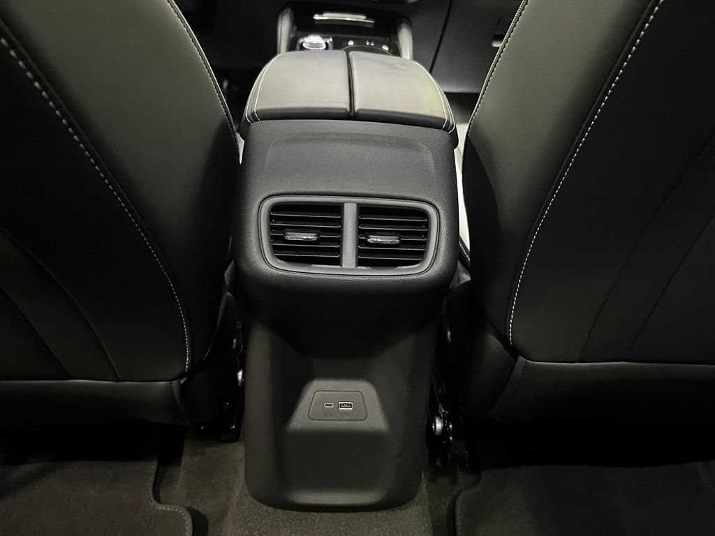 Certified 2025 Buick Envision Sport Touring AWD/4WD image 32