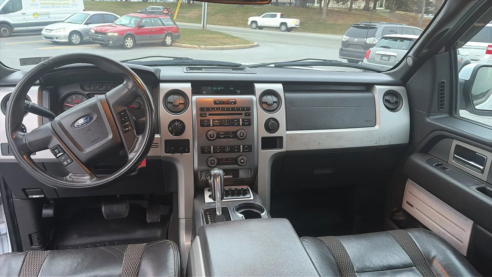 Used 2011 Ford F150 Raptor w/ Raptor Luxury Pkg image 44