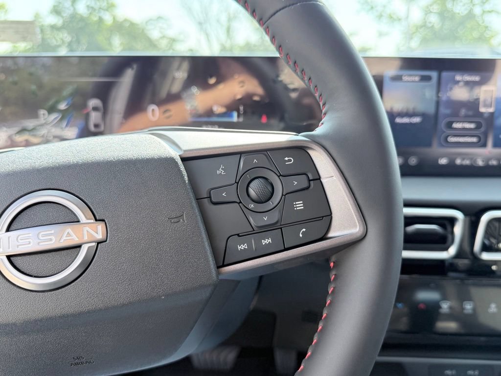 New 2026 Nissan Sentra SR w/ SR Premium Package FWD image 12
