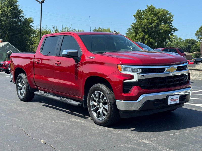 Used 2024 Chevrolet Silverado 1500 LT AWD/4WD video 2