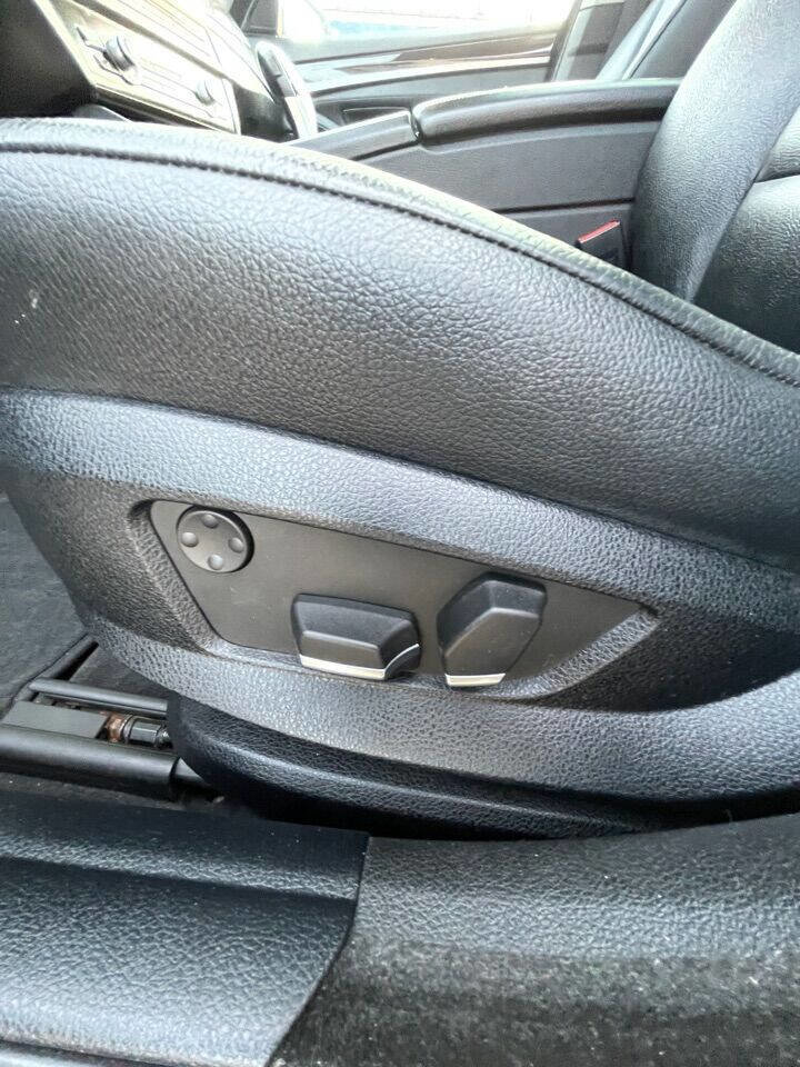Used 2013 BMW 535i xDrive Sedan image 23