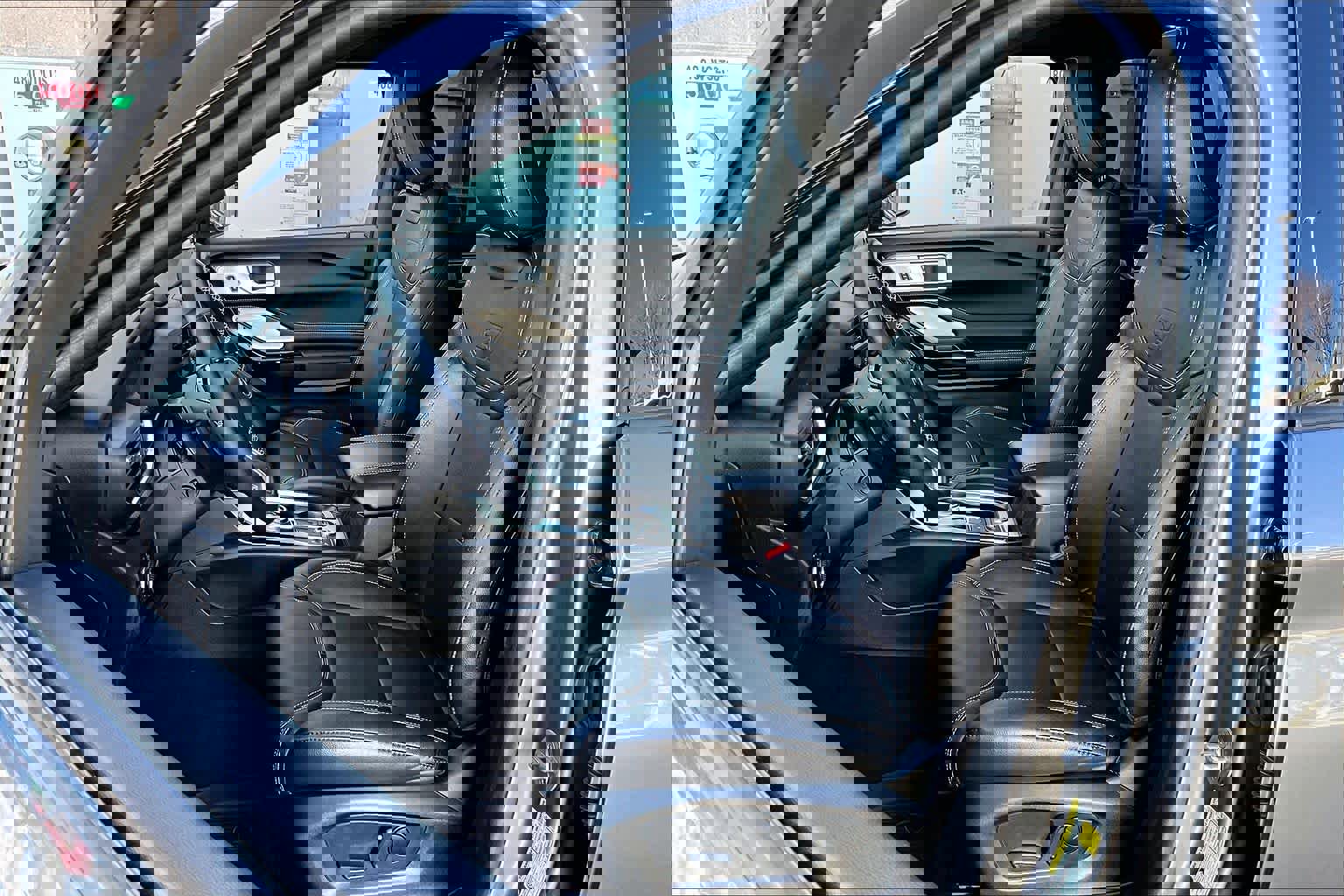 Used 2023 Ford Explorer ST w/ Equipment Group 401A image 7