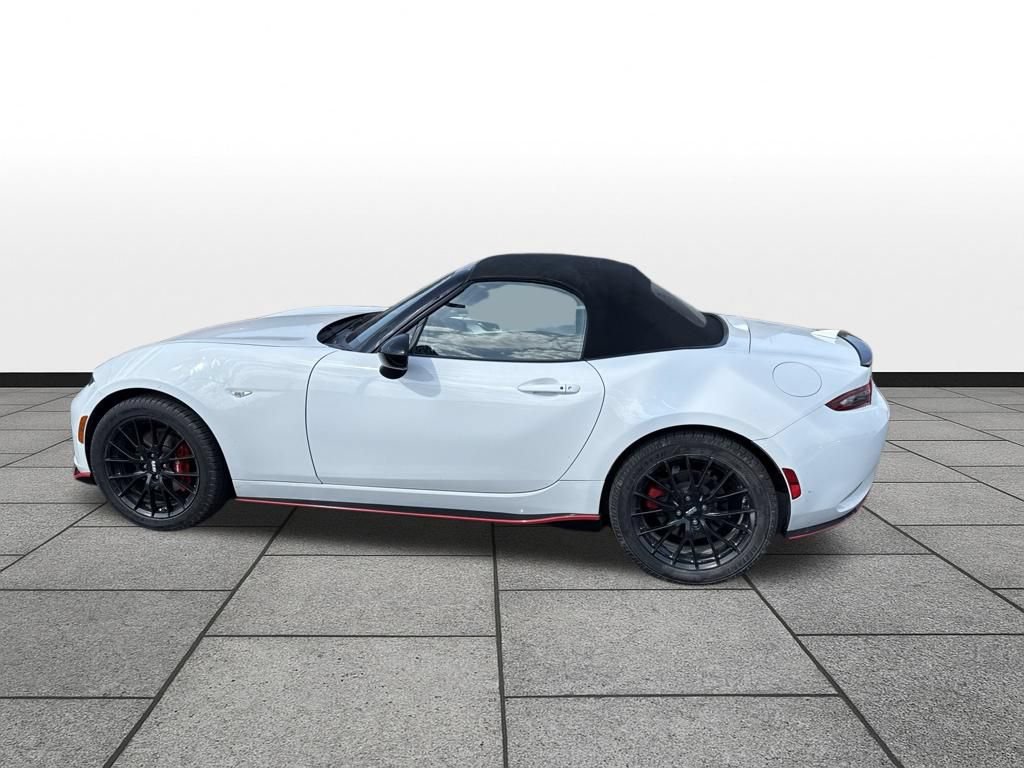 Used 2016 MAZDA MX-5 Miata Club w/ Brembo/BBS Package RWD image 37