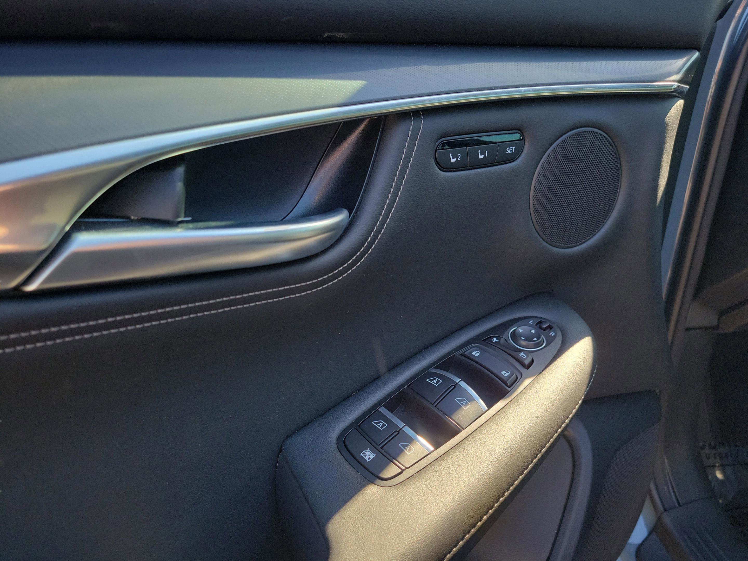 Certified 2025 INFINITI QX55 Luxe w/ Cargo Package image 24