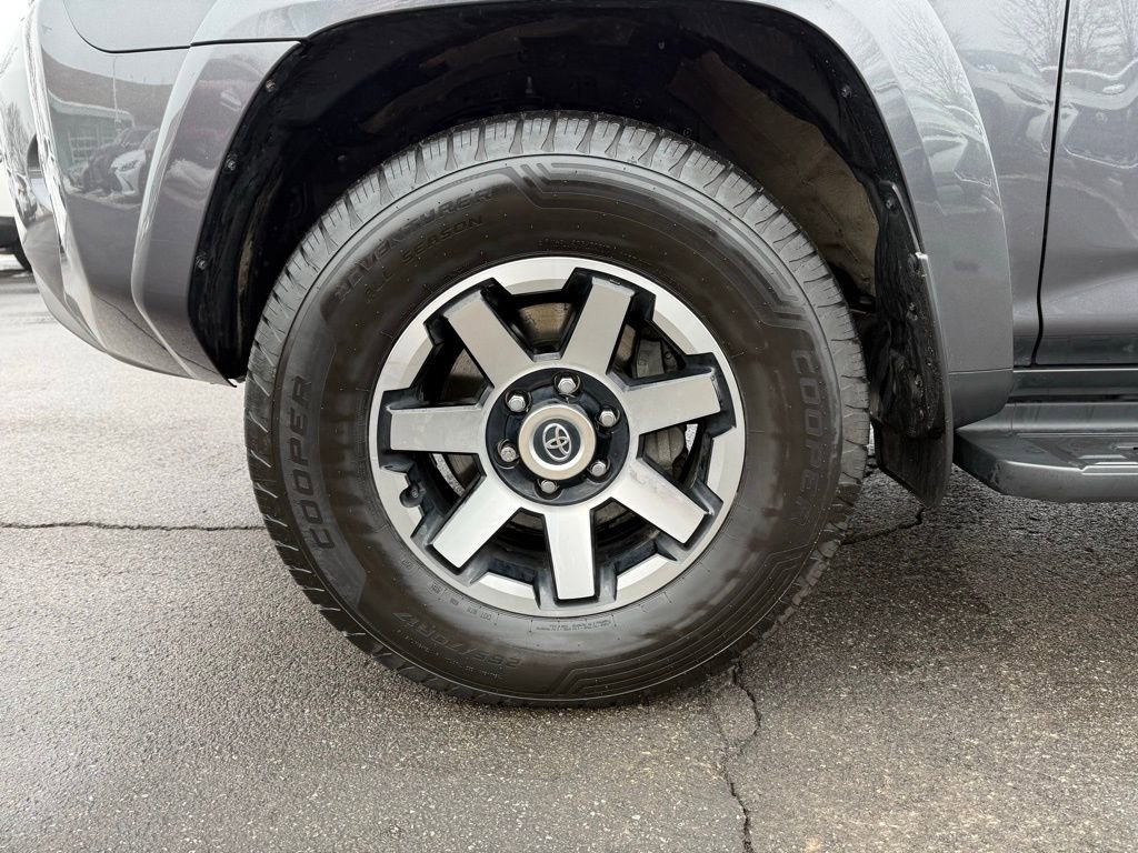 Used 2022 Toyota 4Runner TRD Off-Road Premium image 25