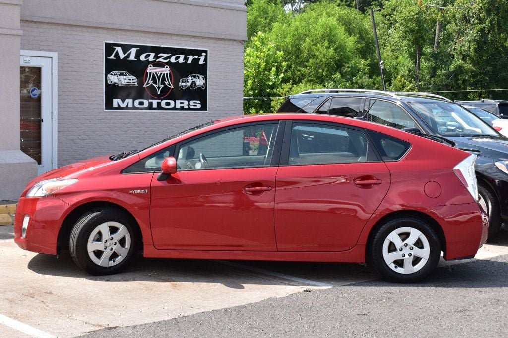 Used 2011 Toyota Prius Four w/ Navigation Pkg FWD image 3