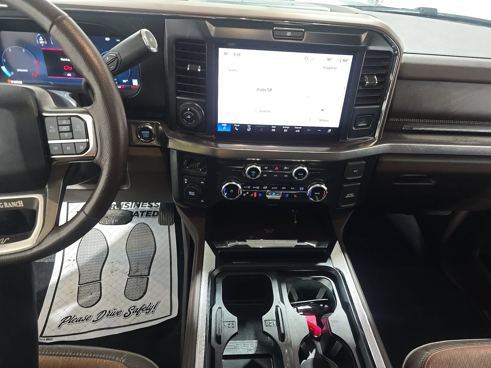 Used 2025 Ford F450 King Ranch w/ Camper Package AWD/4WD image 8