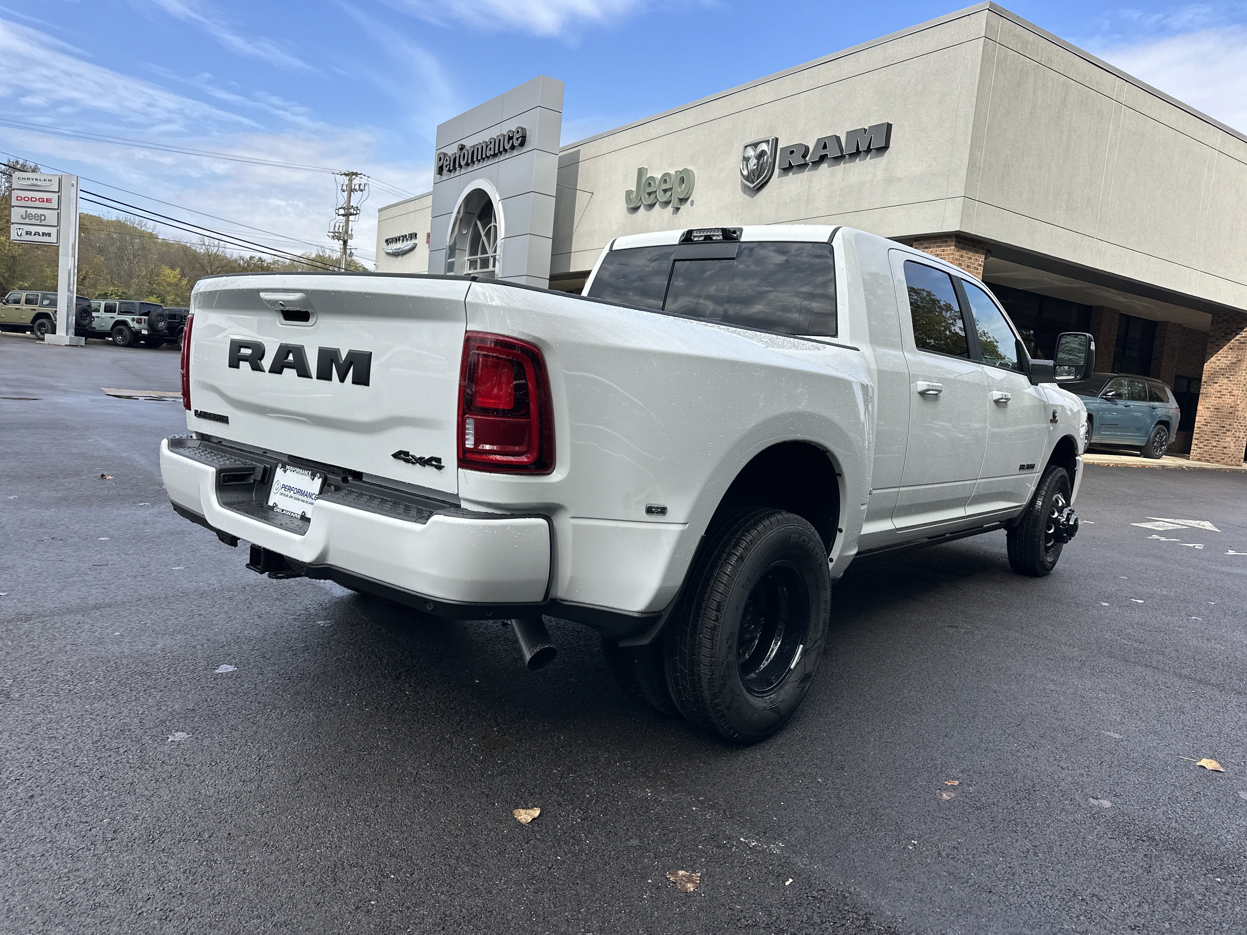 New 2027 RAM 3500 Laramie AWD/4WD image 20