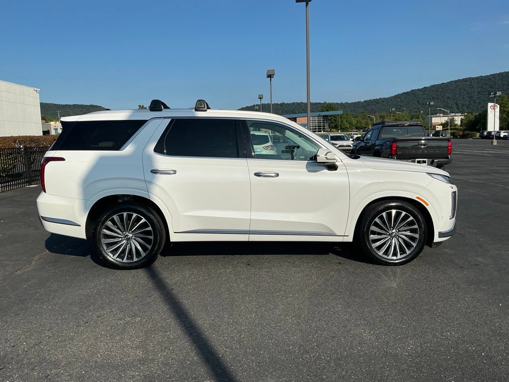 Certified 2024 Hyundai Palisade Calligraphy AWD/4WD image 4