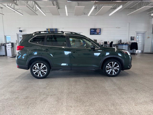 Used 2022 Subaru Forester Limited w/ Popular Package #2 AWD/4WD image 4