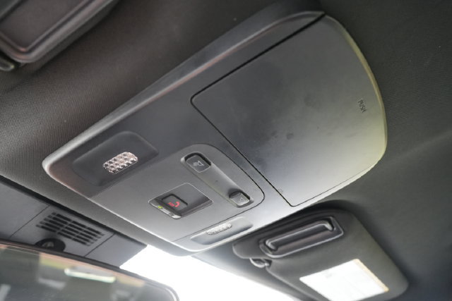 Used 2025 Toyota Camry SE FWD image 40