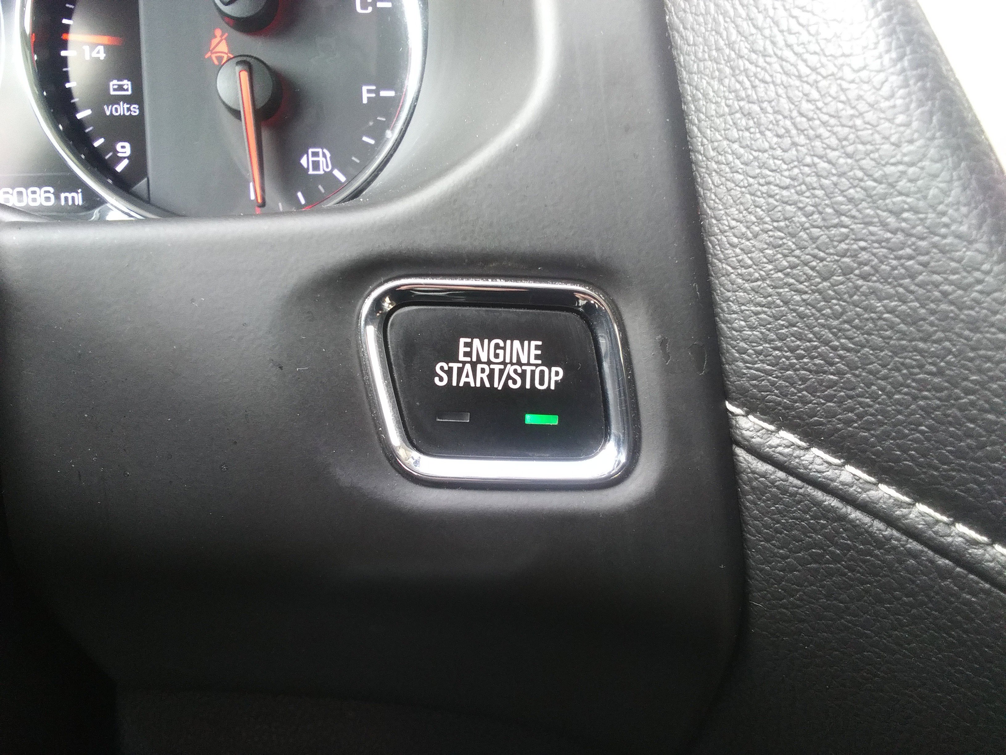 Used 2017 GMC Acadia Denali w/ Technology Package image 18