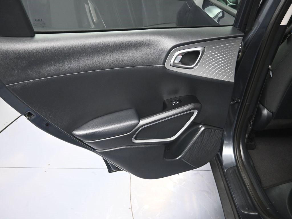 Certified 2024 Kia Soul LX w/ Option Group 015 image 25