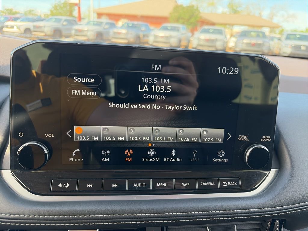 Certified 2023 Nissan Rogue Platinum w/ Platinum Premium Package image 16