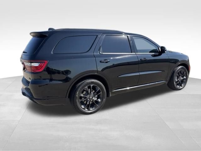 Used 2023 Dodge Durango R/T AWD/4WD image 5