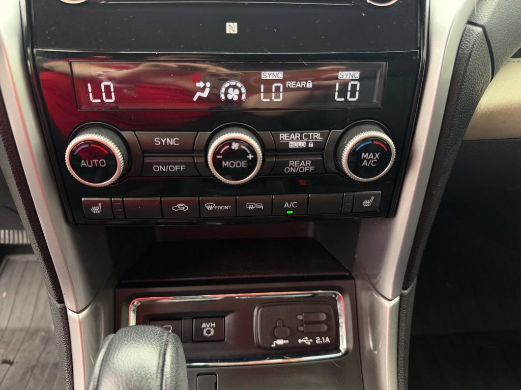 Used 2021 Subaru Ascent Limited AWD/4WD image 34