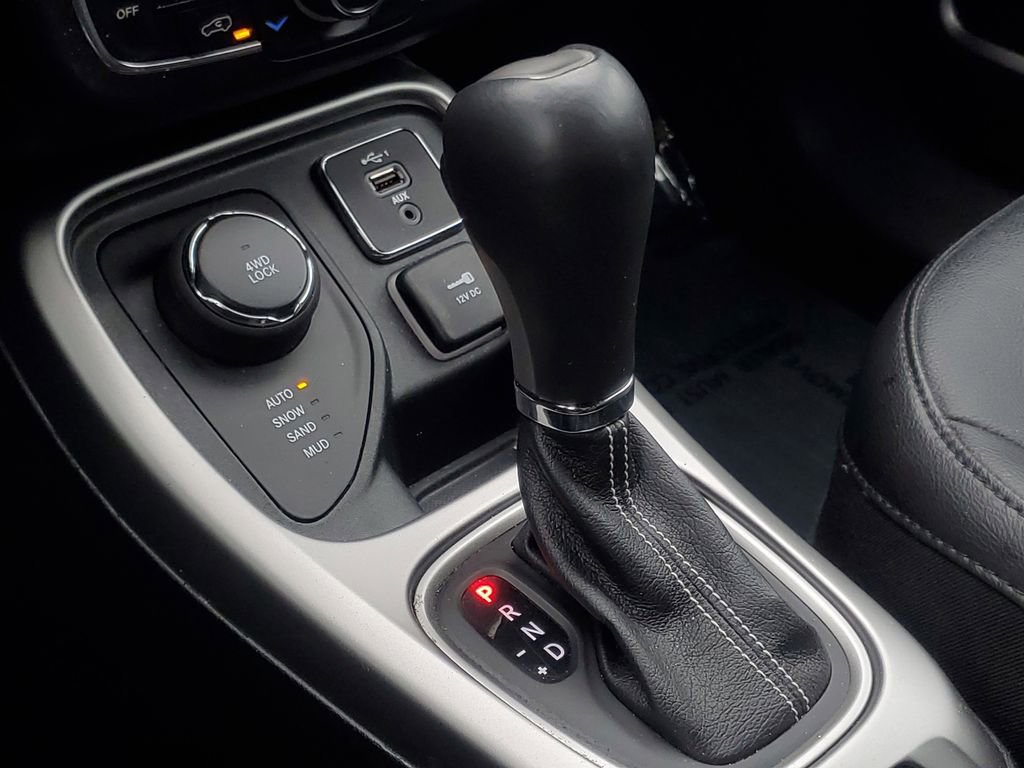 Used 2021 Jeep Compass 80th Special Edition image 31