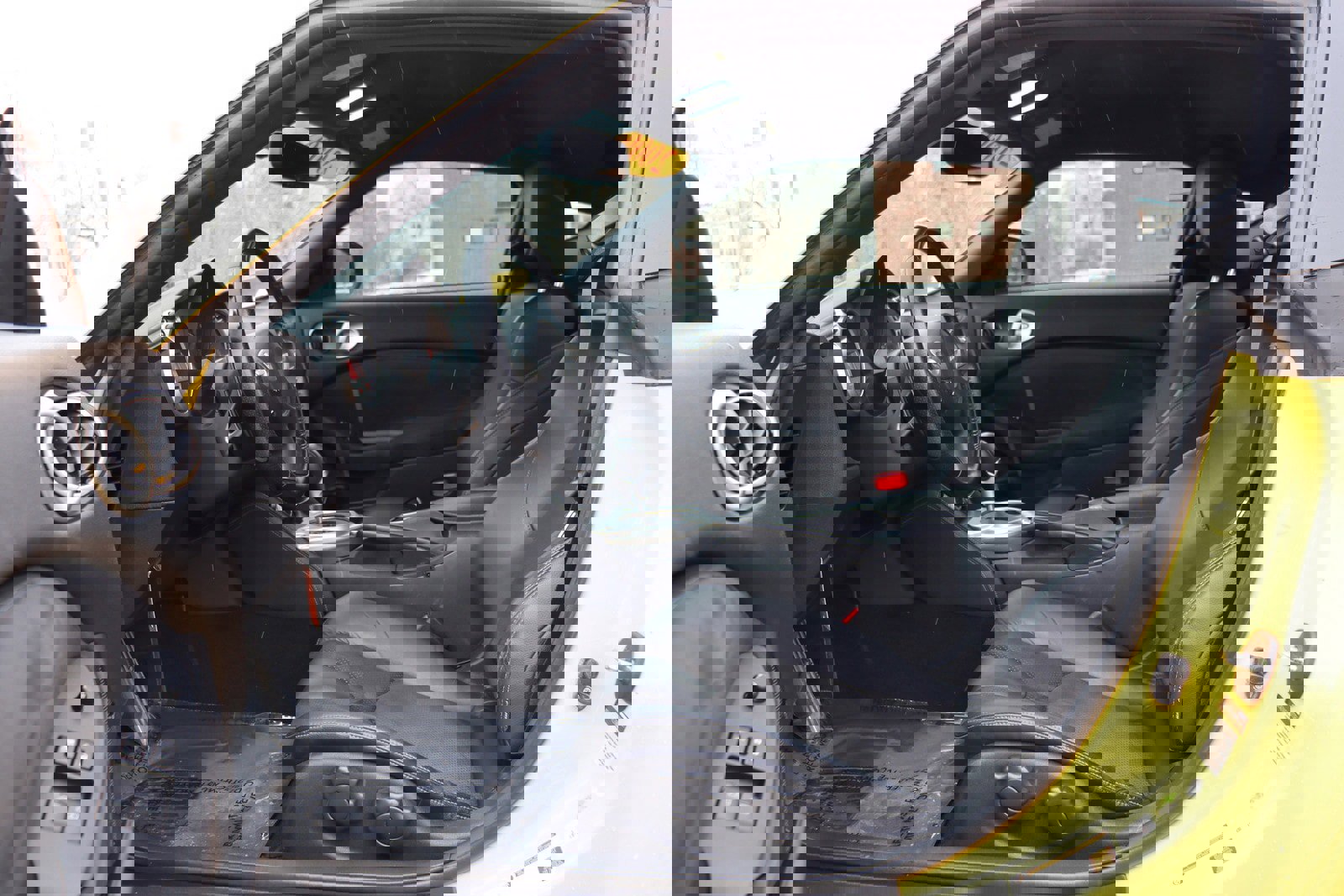 Used 2009 Nissan 370Z Touring w/ Sport Pkg image 11