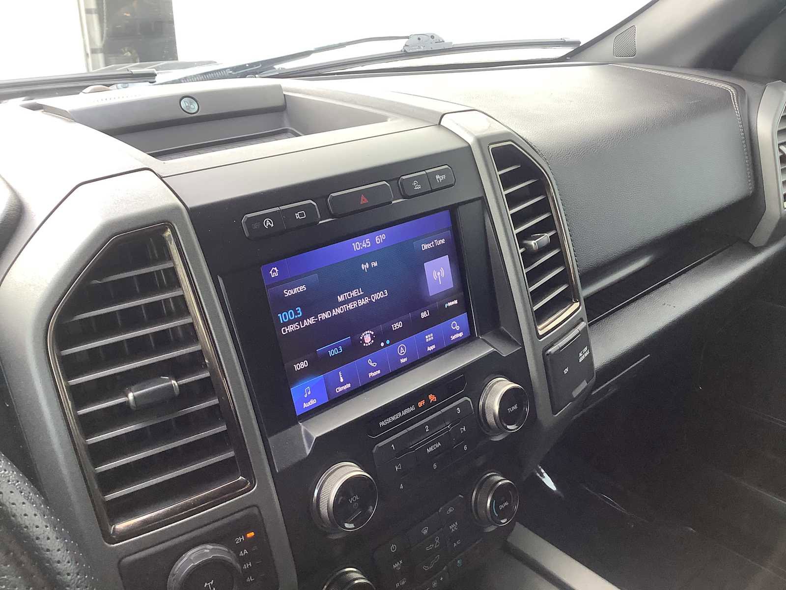 Used 2020 Ford F150 Raptor w/ Equipment Group 802A Luxury image 17