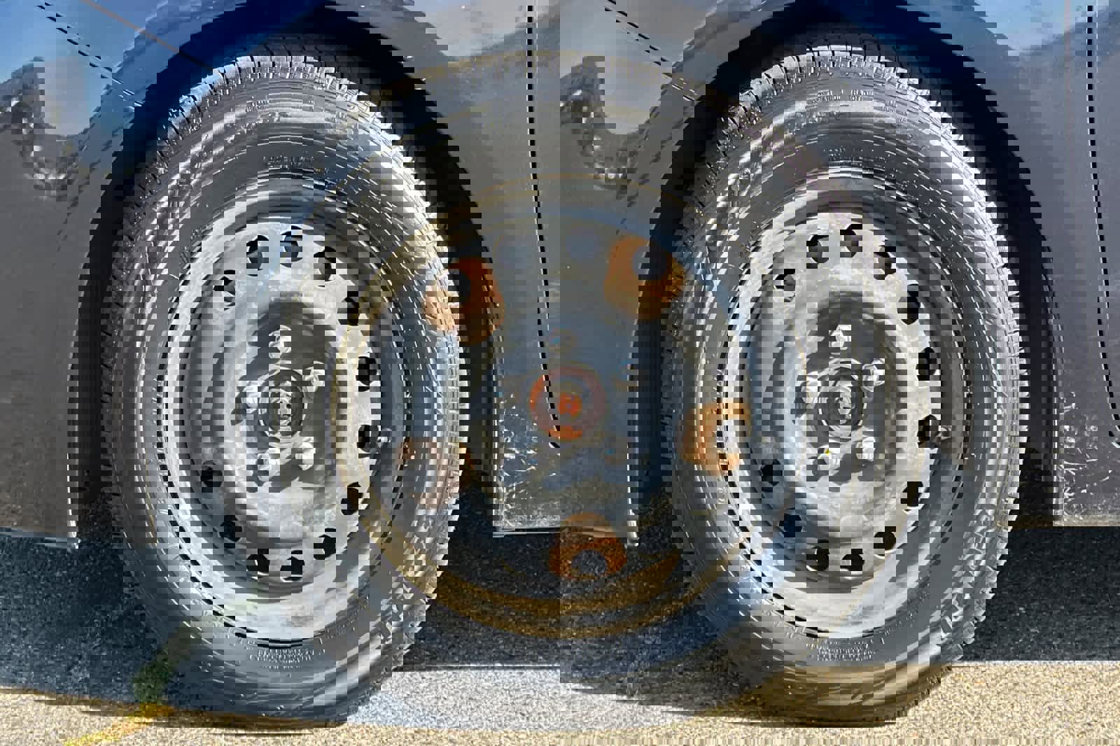 Used 2017 Kia Forte LX image 28