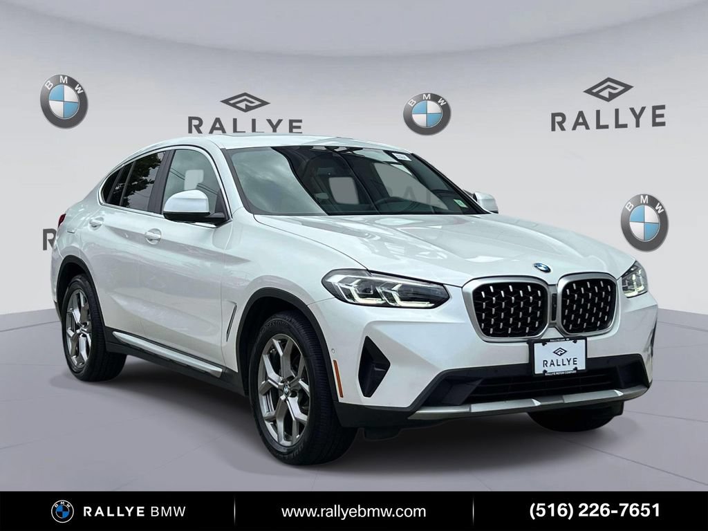 Used 2023 BMW X4 xDrive30i w/ Premium Package AWD/4WD image 1