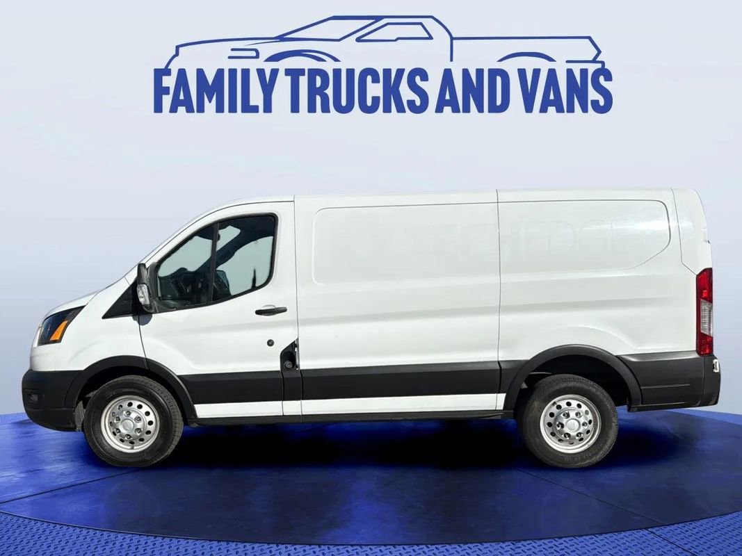 Used 2020 Ford Transit 250 Low Roof AWD image 2