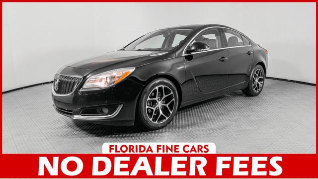 Used 2017 Buick Regal Sport Touring FWD image 1