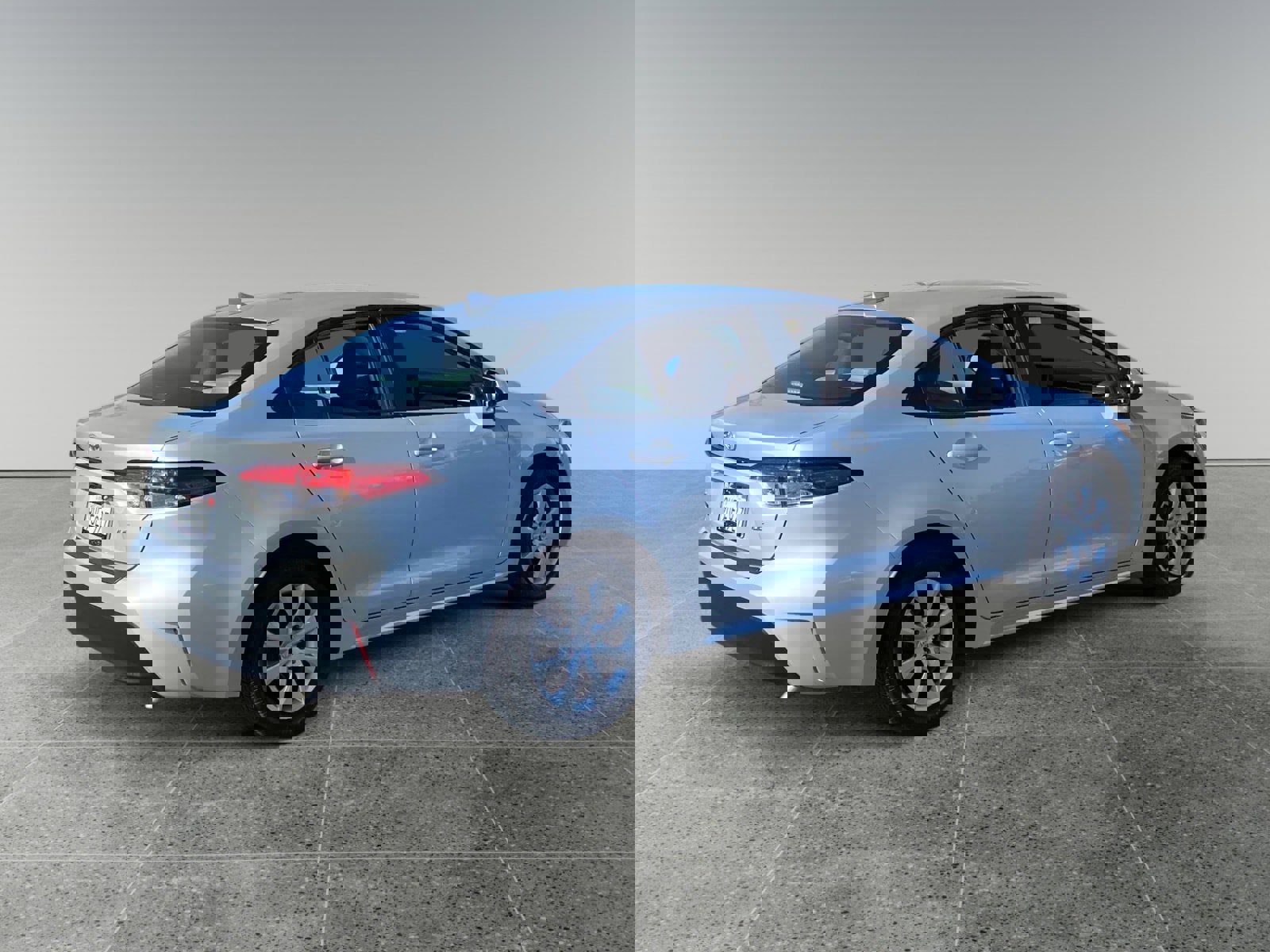 Used 2025 Toyota Corolla LE image 5