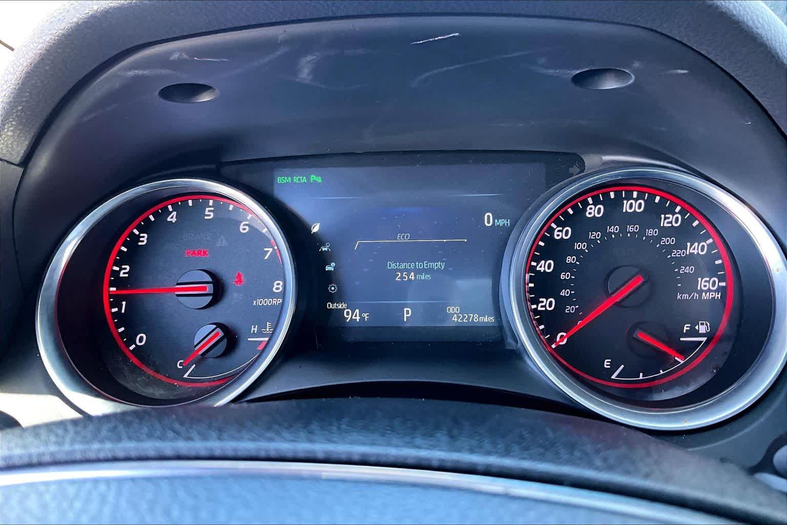 Used 2018 Toyota Camry XSE FWD image 25