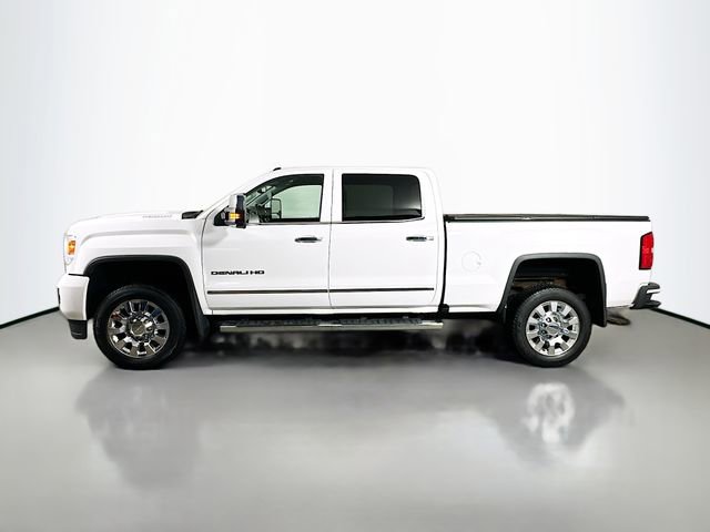 Used 2019 GMC Sierra 2500 Denali w/ Duramax Plus Package image 9