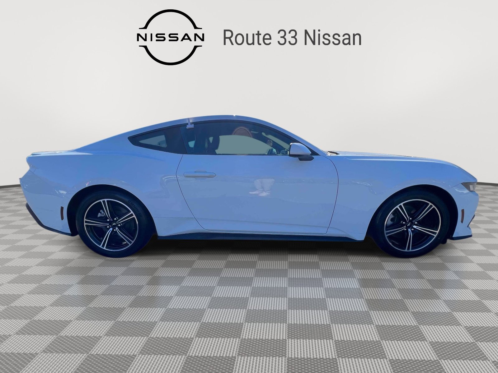 Used 2024 Ford Mustang Premium image 5