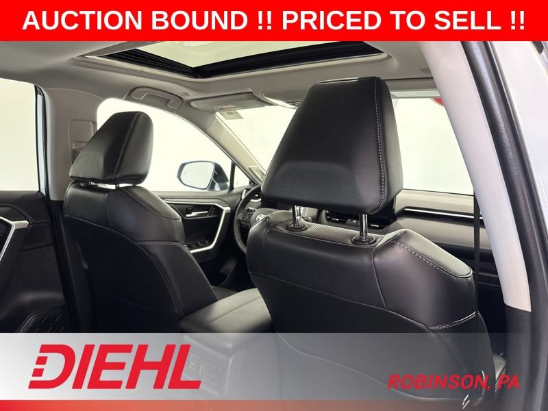 Used 2025 Toyota RAV4 Limited AWD/4WD image 14