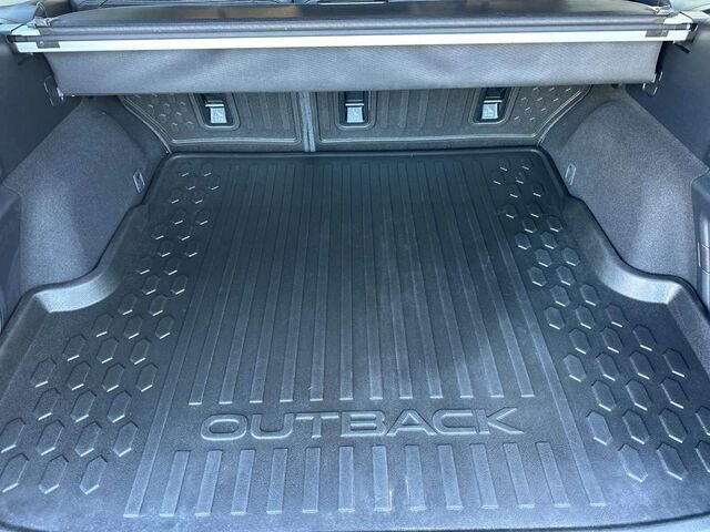 Used 2022 Subaru Outback Limited XT AWD/4WD image 18