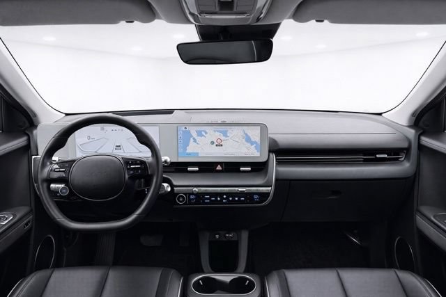 Used 2023 Hyundai Ioniq 5 Limited AWD/4WD image 15