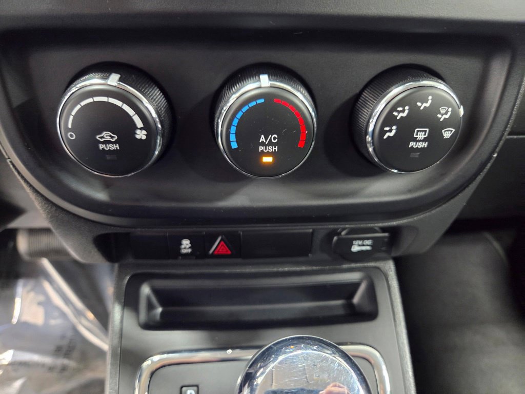 Used 2016 Jeep Compass Sport w/ Power Value Group AWD/4WD image 30